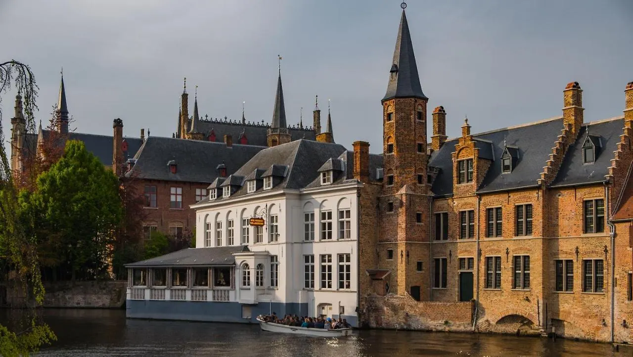 **** Bed & Breakfast Mansion9Bruges (Adults Only) Bed and Breakfast Belgien