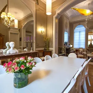 Frühstückspension Louise Sur Cour